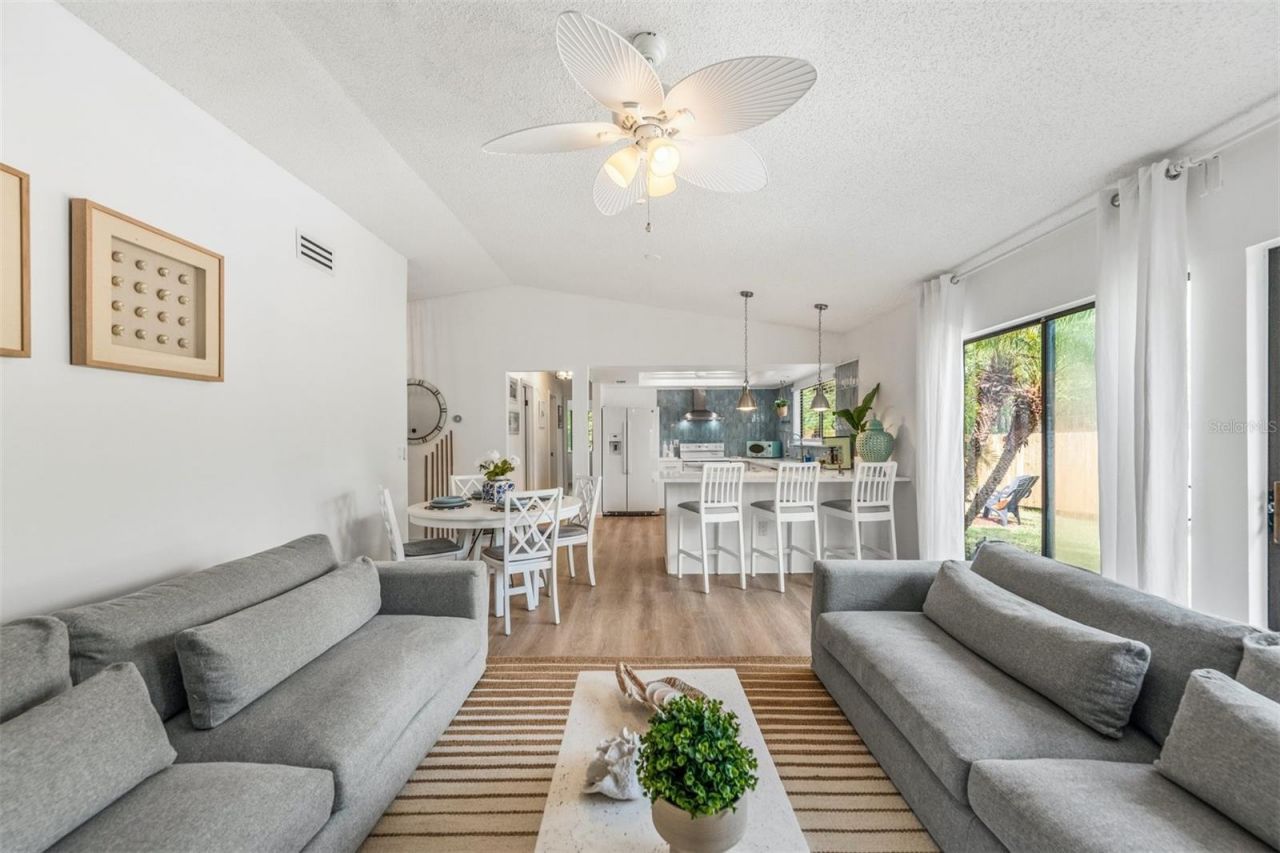 2911 Woodpine Court, Sarasota, FL 34231 Photo