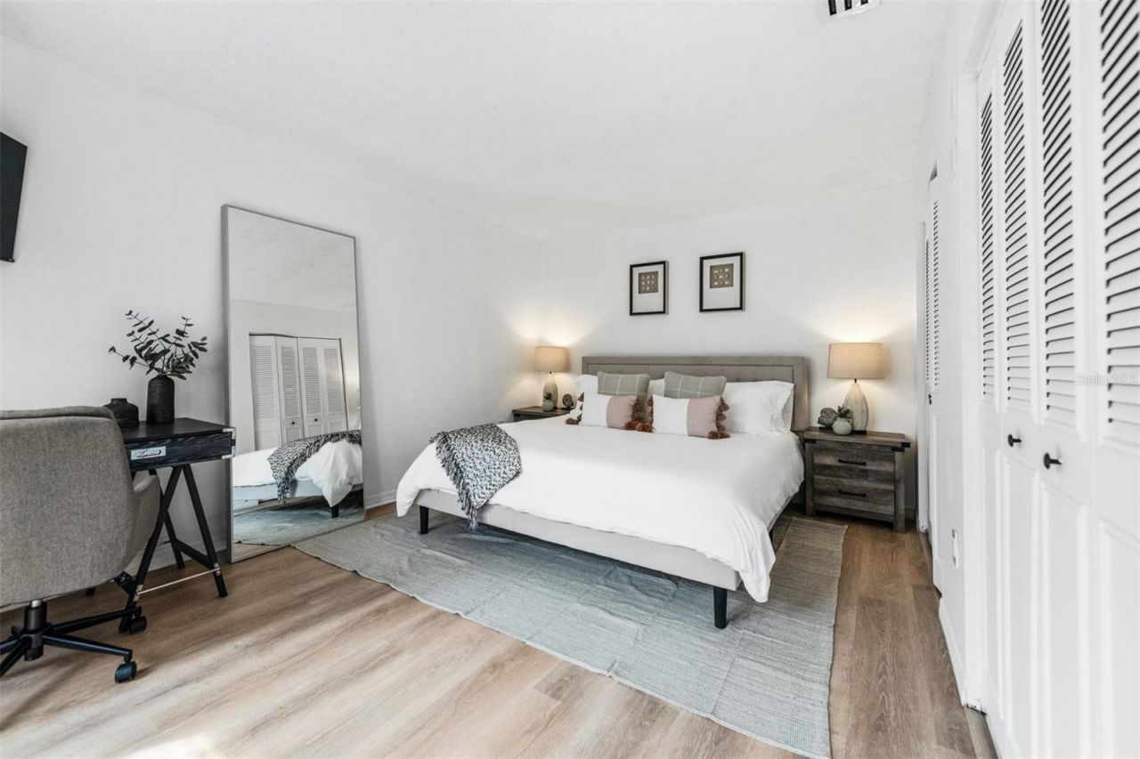 2911 Woodpine Court, Sarasota, FL 34231 Photo