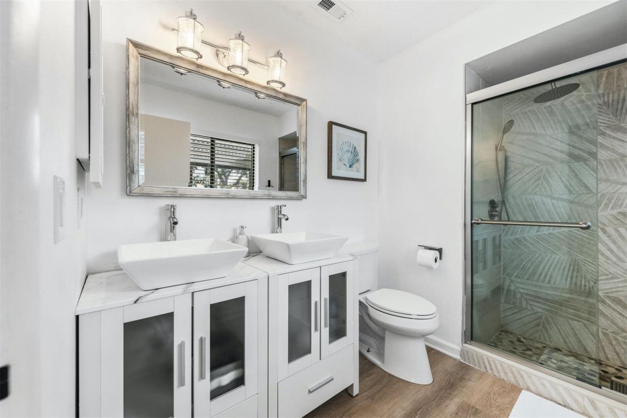 2911 Woodpine Court, Sarasota, FL 34231 Photo