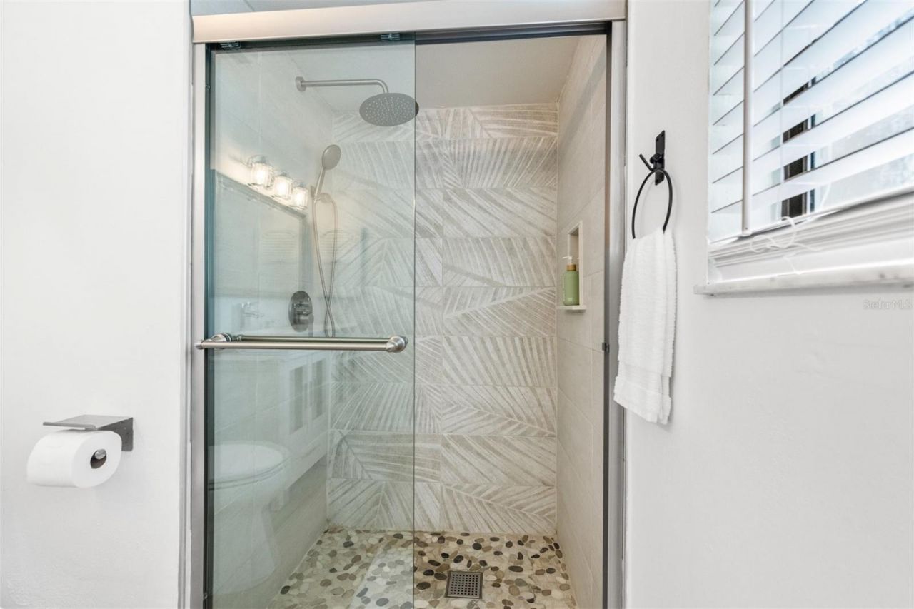 2911 Woodpine Court, Sarasota, FL 34231 Photo