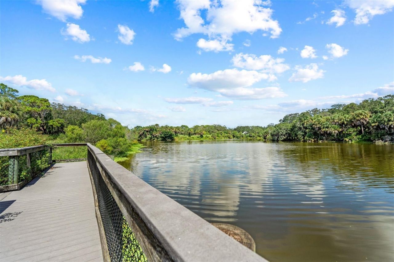 2911 Woodpine Court, Sarasota, FL 34231 Photo