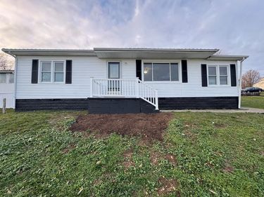 427 Foxspring Avenue, Flemingsburg, KY 41041