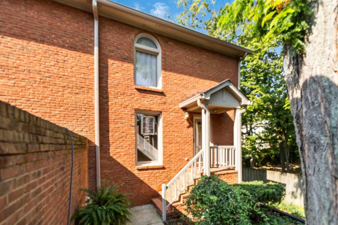 622 Central Avenue, Unit 7, Lexington, KY 40502 Main Photo