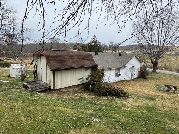 165 Kentucky Rte 233 Highway, Gray, KY 40734