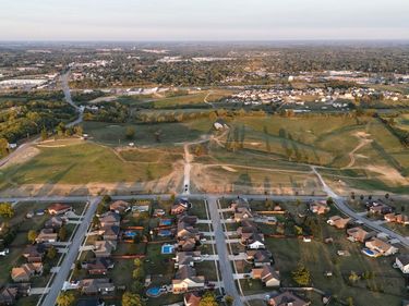 1 Nautical Way , Lawrenceburg, KY 40342