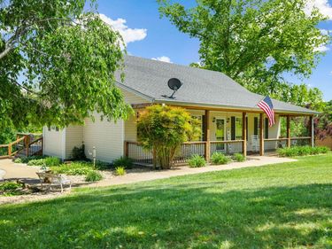 305 Lone Oak Road, Mt Vernon, KY 40456