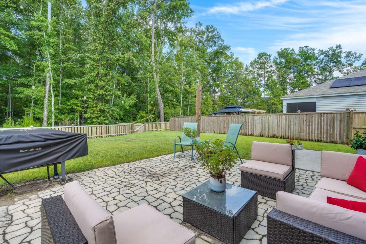 141 Lagoona Drive Photo 33