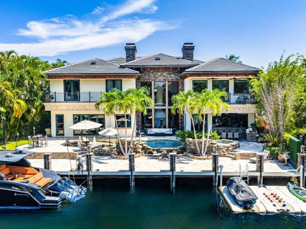 2325 NE 27th Street, Lighthouse Point, FL 33064