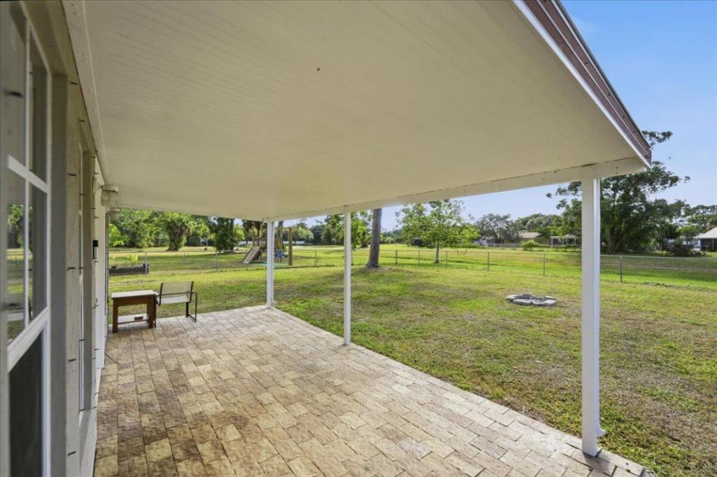 1969 SE Redwing Cir Circle, Port Saint Lucie, FL 34952 Photo