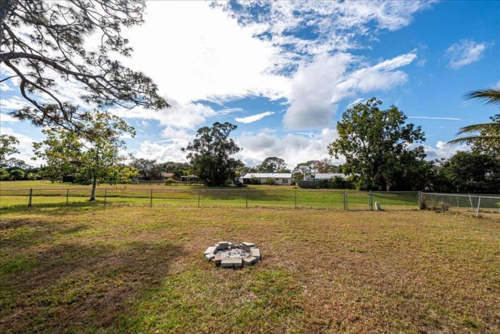 1969 SE Redwing Cir Circle, Port Saint Lucie, FL 34952 Photo