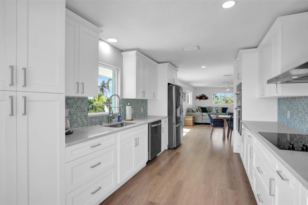 10999 Ave 3rd Avenue, Marathon, FL 33050 Photo