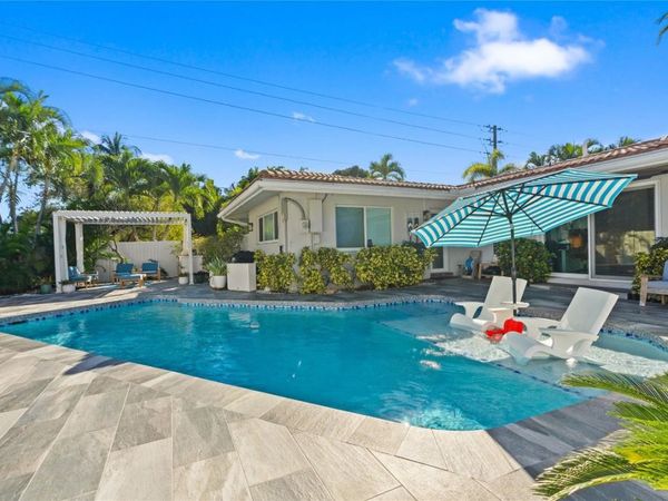 2615 NE 26th St, Fort Lauderdale, FL 33305