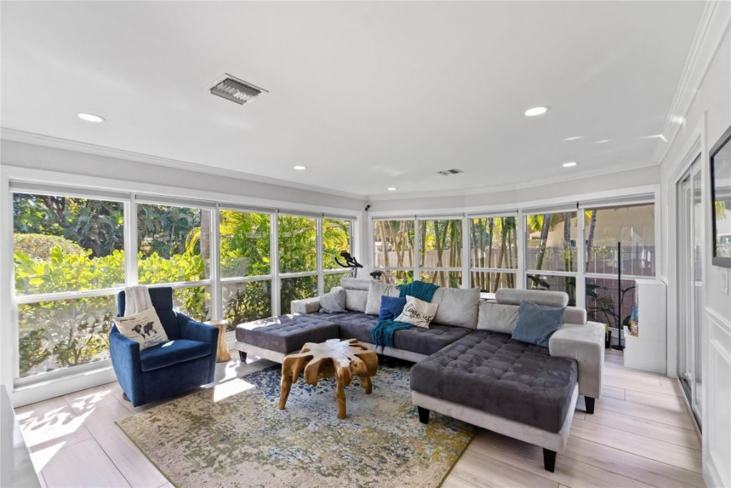 2615 NE 26th Street, Fort Lauderdale, FL 33305 Photo