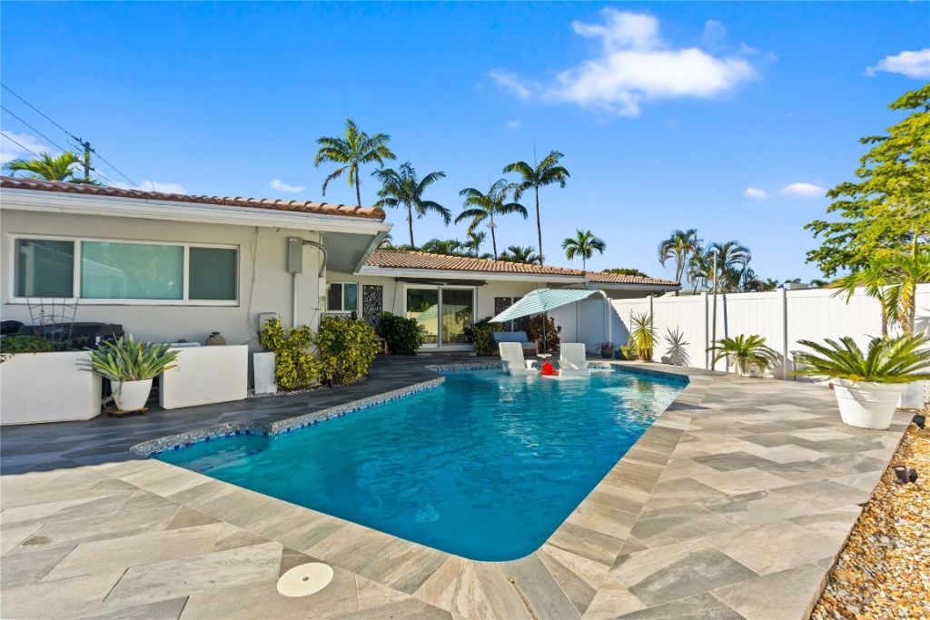 2615 NE 26th Street, Fort Lauderdale, FL 33305 Photo