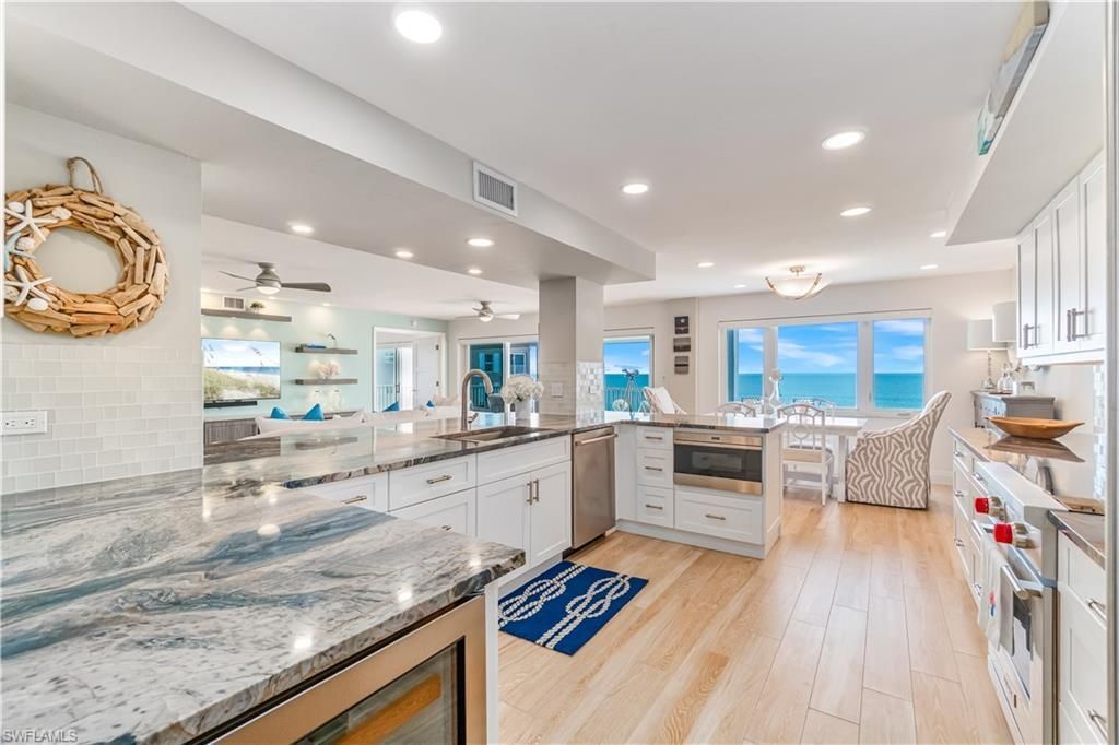 2919 Gulf Shore Blvd N, Unit 501, Naples, FL 34103 Photo