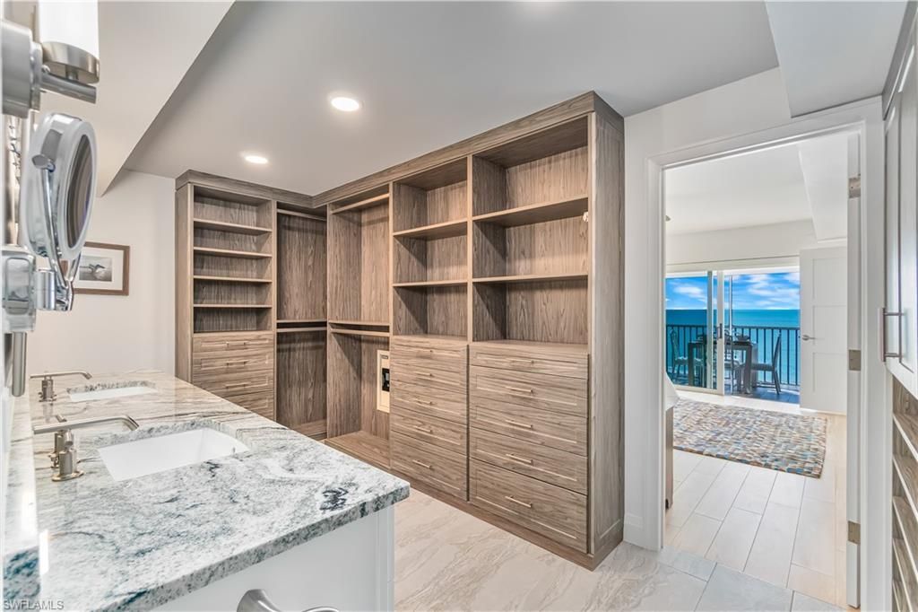 2919 Gulf Shore Blvd N, Unit 501, Naples, FL 34103 Photo