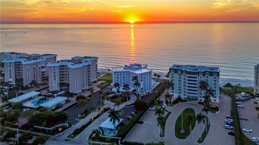 2919 Gulf Shore Blvd N, Unit 501, Naples, FL 34103 Photo