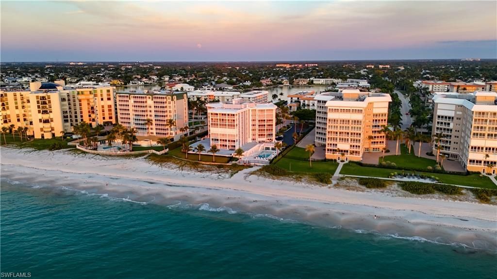 2919 Gulf Shore Blvd N, Unit 501, Naples, FL 34103 Photo