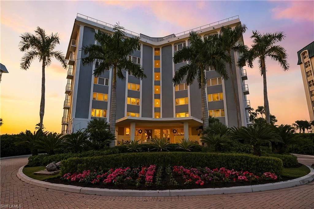 2919 Gulf Shore Blvd N, Unit 501, Naples, FL 34103 Photo