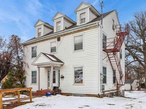 728 Bowery Street, Iowa City, IA 52240