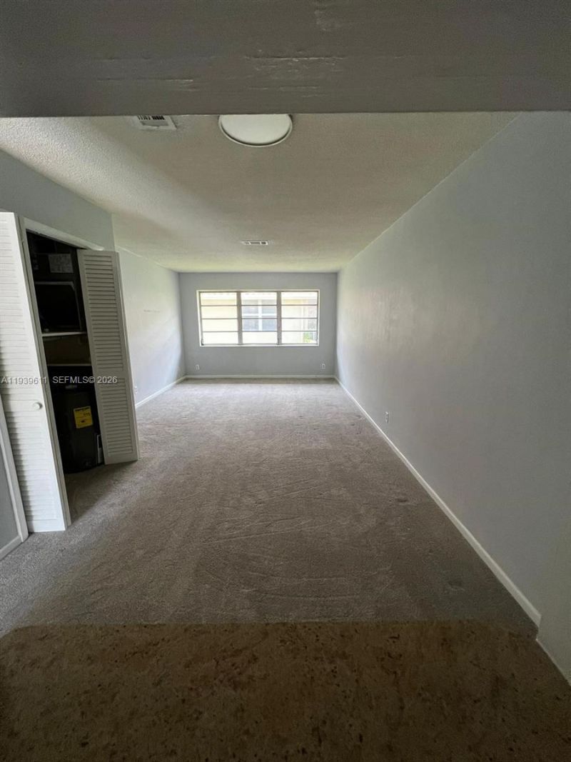 2701 NE 1st St , Unit 203, Pompano Beach, FL 33062 Photo