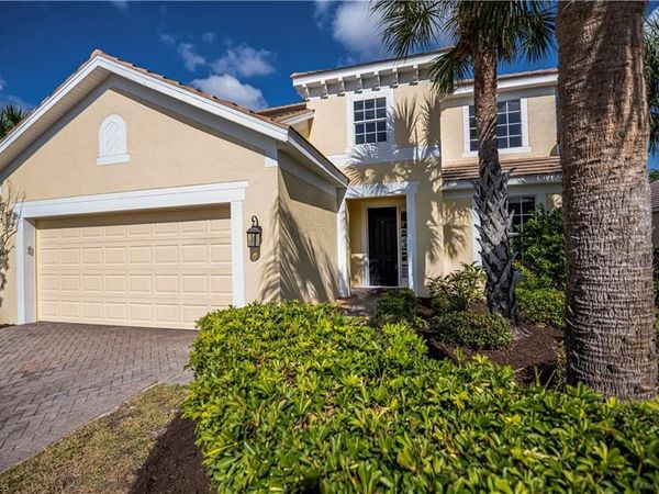 2615 Sunvale CT, CAPE CORAL, FL 33991