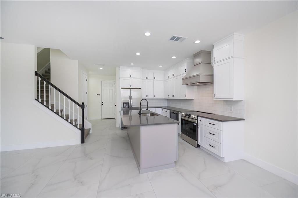 2615 Sunvale Ct, Cape Coral, FL 33991 Photo