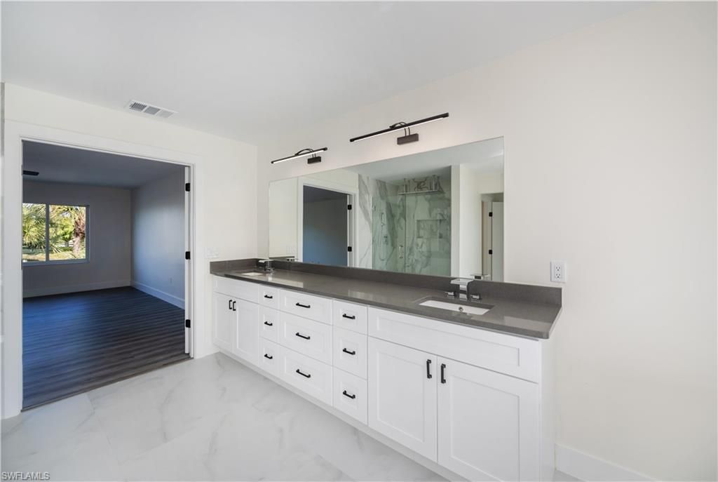 2615 Sunvale Ct, Cape Coral, FL 33991 Photo