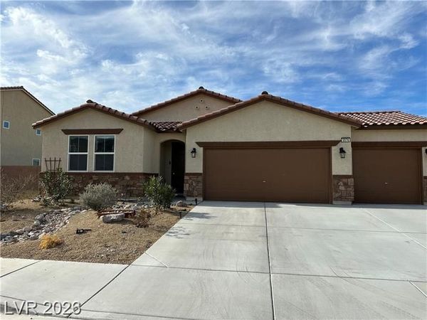 5576 S Gilliam Street, Pahrump, NV 89061