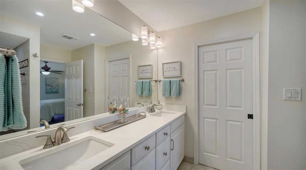 4600 Gulf Of Mexico Drive, Unit 206, Longboat Key, FL 34228 Photo