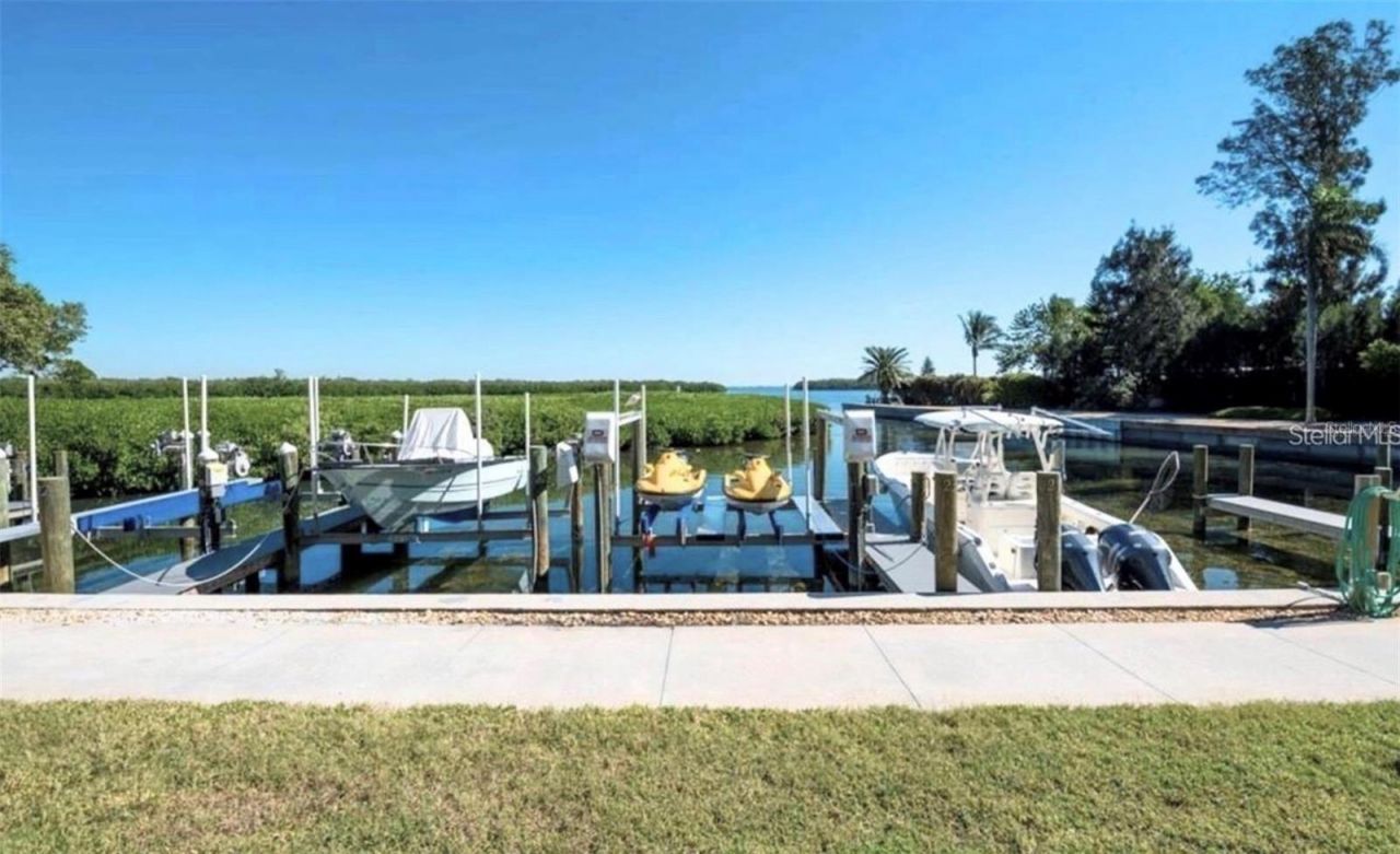 4600 Gulf Of Mexico Drive, Unit 206, Longboat Key, FL 34228 Photo