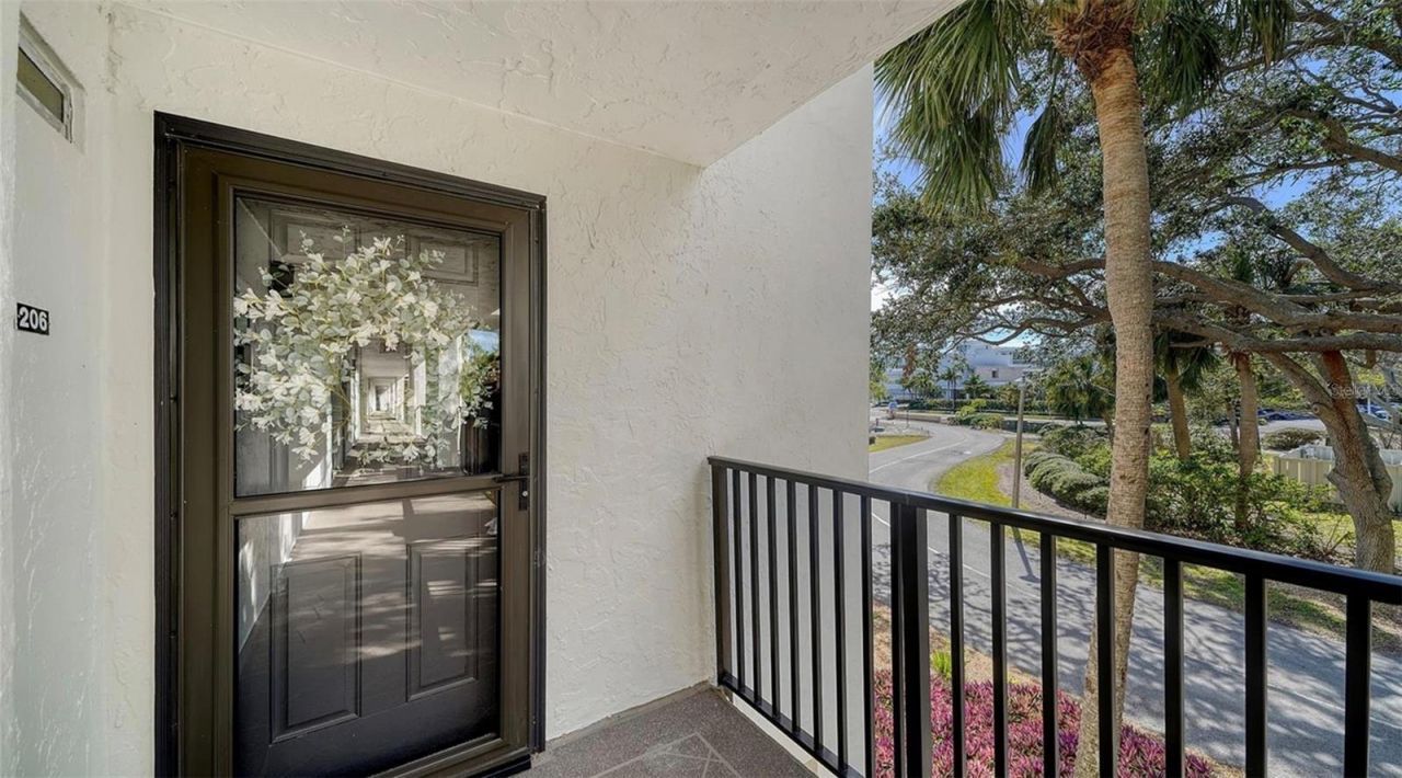 4600 Gulf Of Mexico Drive, Unit 206, Longboat Key, FL 34228 Photo