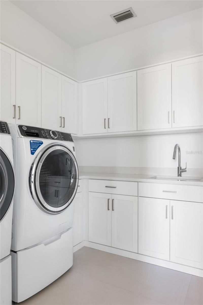 1212 Center Place, Sarasota, FL 34236 Photo