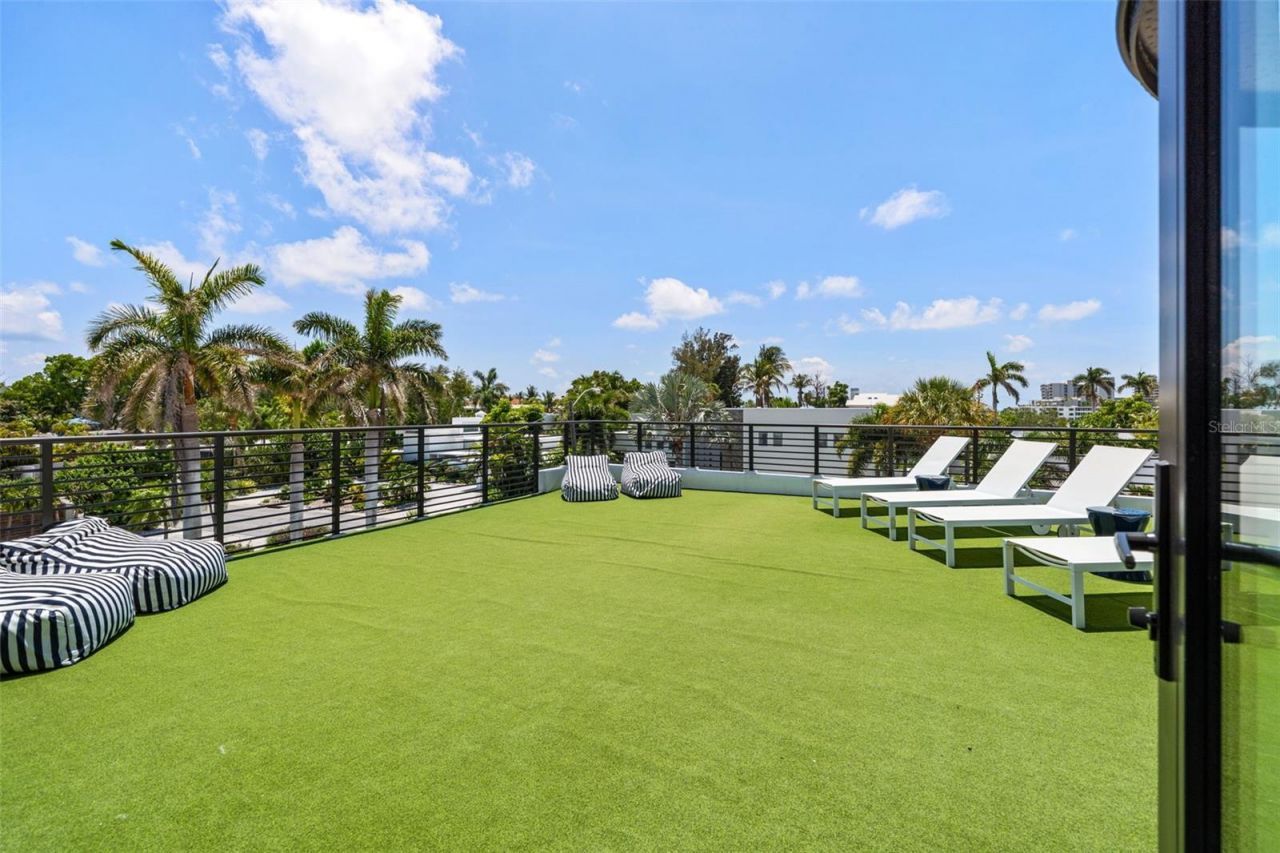1212 Center Place, Sarasota, FL 34236 Photo