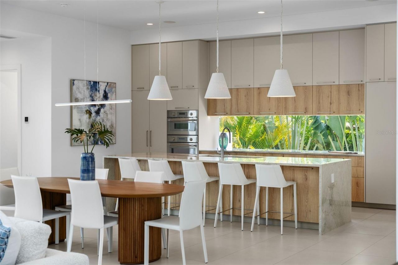 1212 Center Place, Sarasota, FL 34236 Photo