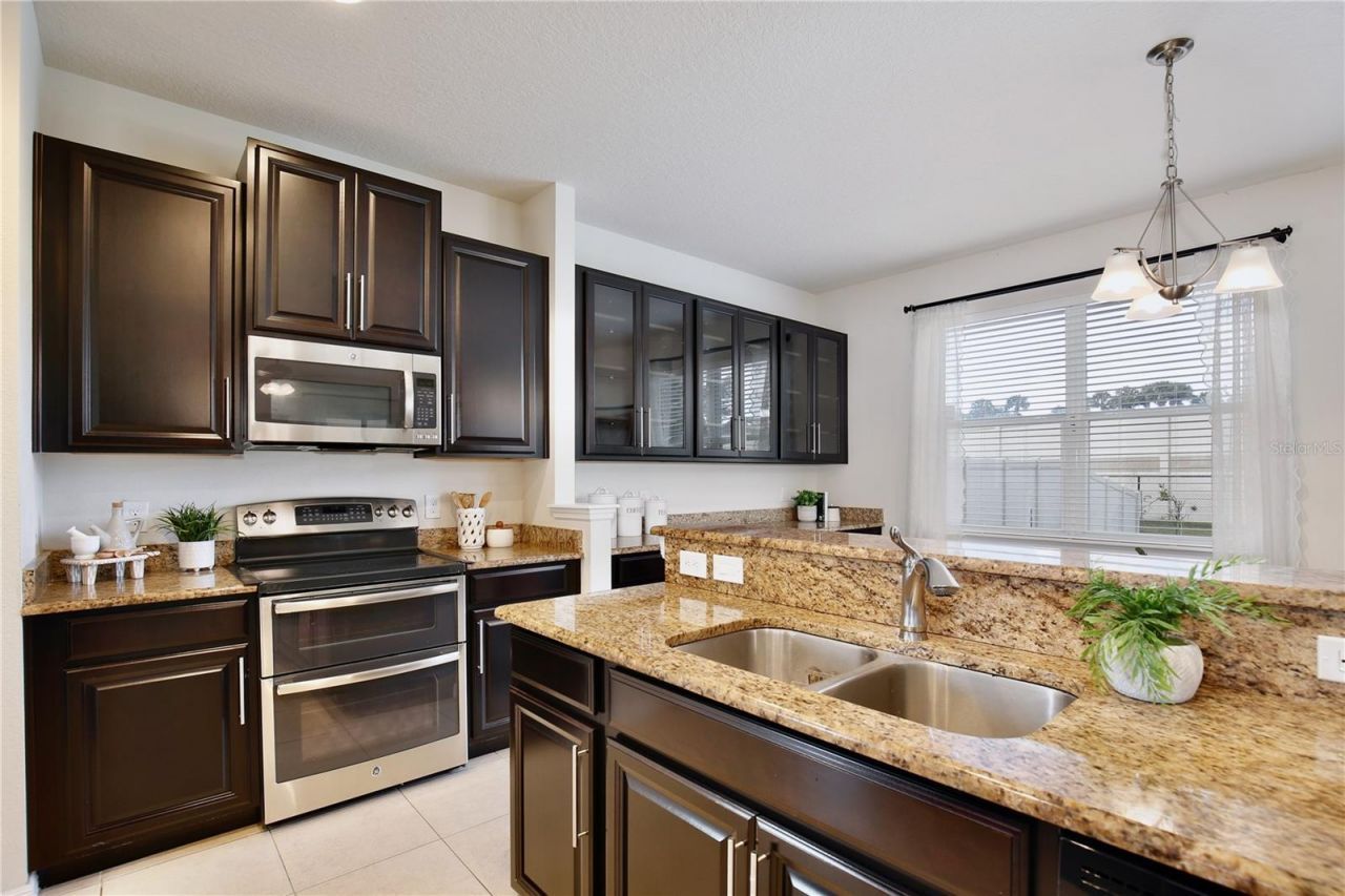 6049 Fender Court, Orlando, FL 32837 Photo