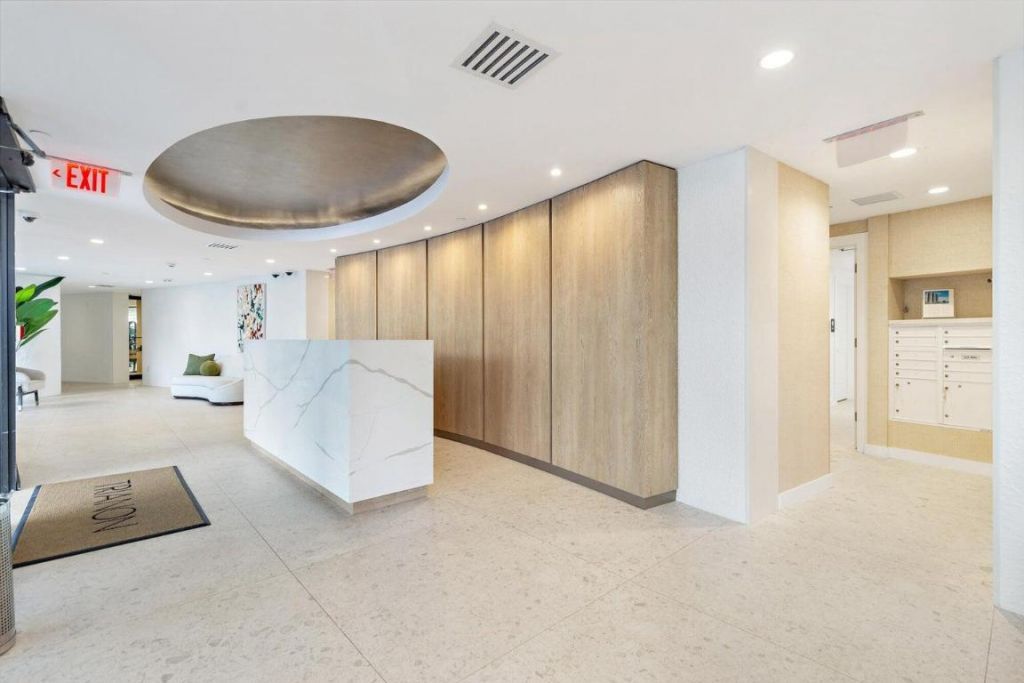 1200 S Flagler Drive, Unit 206, West Palm Beach, FL 33401 Photo