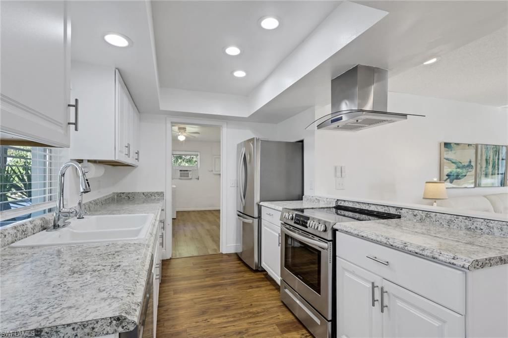 105 Valley Dr , Bonita Springs, FL 34134 Photo