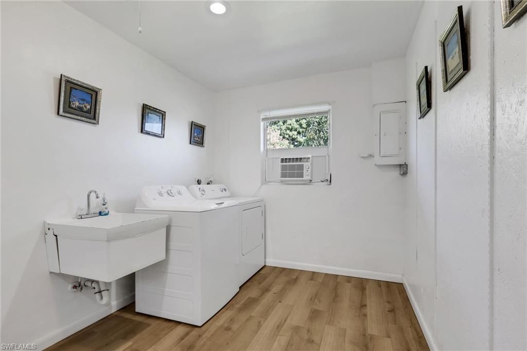 105 Valley Dr , Bonita Springs, FL 34134 Photo