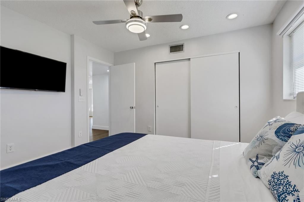 105 Valley Dr , Bonita Springs, FL 34134 Photo