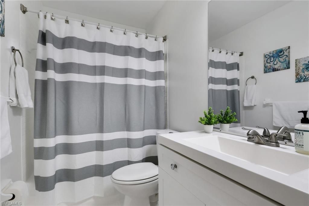 105 Valley Dr, Bonita Springs, FL 34134 Photo