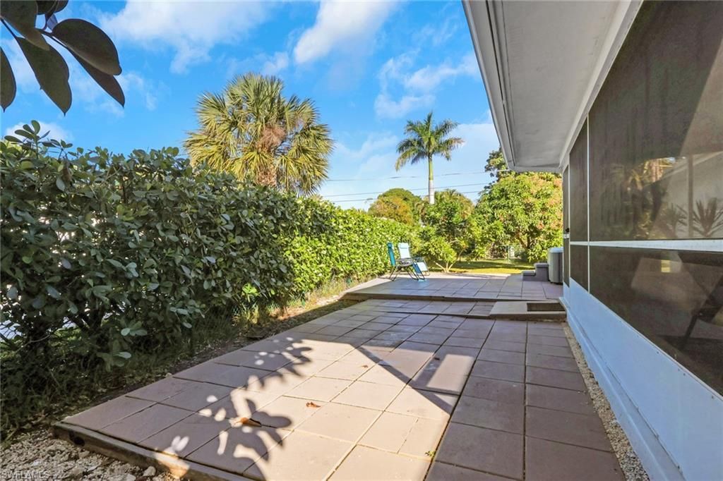 105 Valley Dr, Bonita Springs, FL 34134 Photo