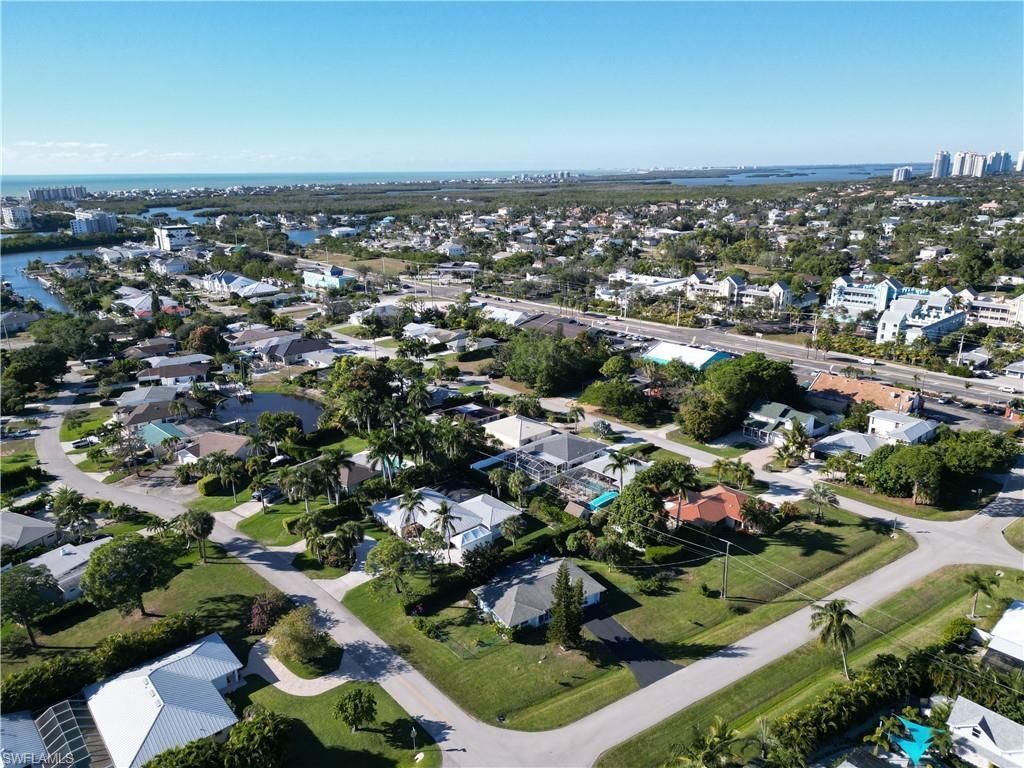 105 Valley Dr, Bonita Springs, FL 34134 Photo