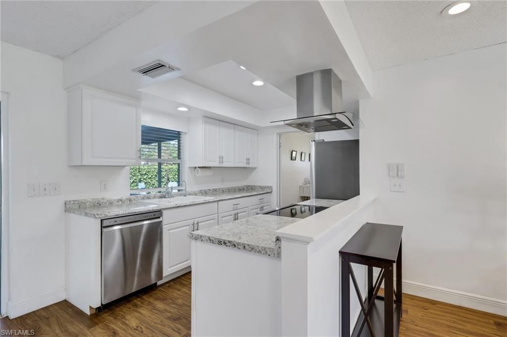 105 Valley Dr , Bonita Springs, FL 34134 Photo