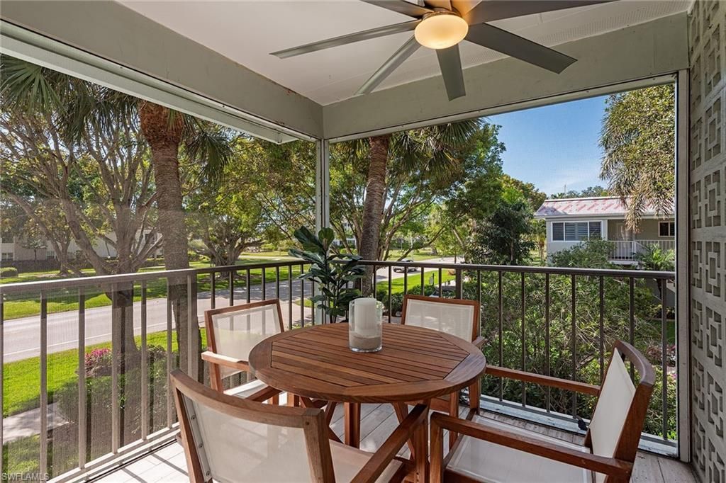 545 Broad Ave S, Unit 545, Naples, FL 34102 Photo