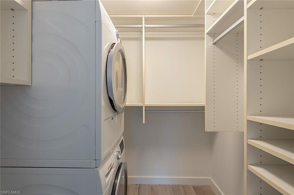 545 Broad Ave S, Unit 545, Naples, FL 34102 Photo