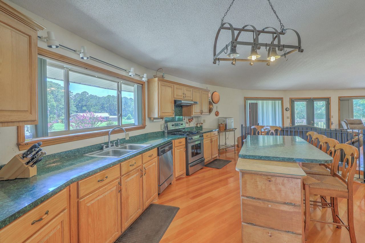 395 Summerset Lane Photo 21