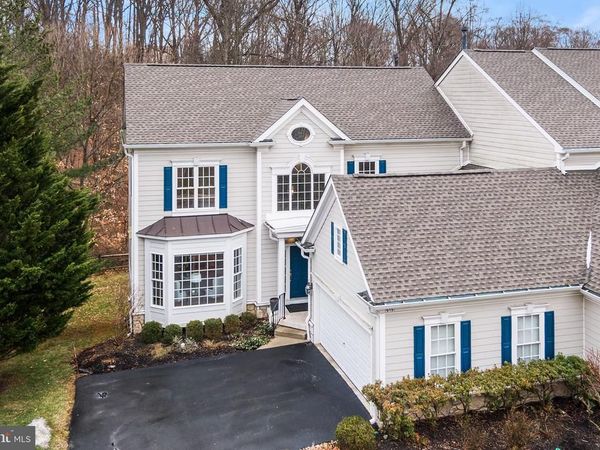 615 WILTSHIRE LANE, NEWTOWN SQUARE, PA 19073