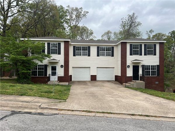 5 Iris, Unit A/B, Bentonville, AR 72712