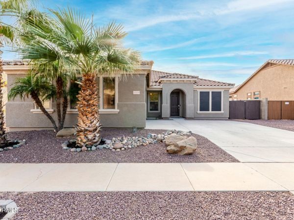 25828 N DESERT MESA Drive, Surprise, AZ 85387